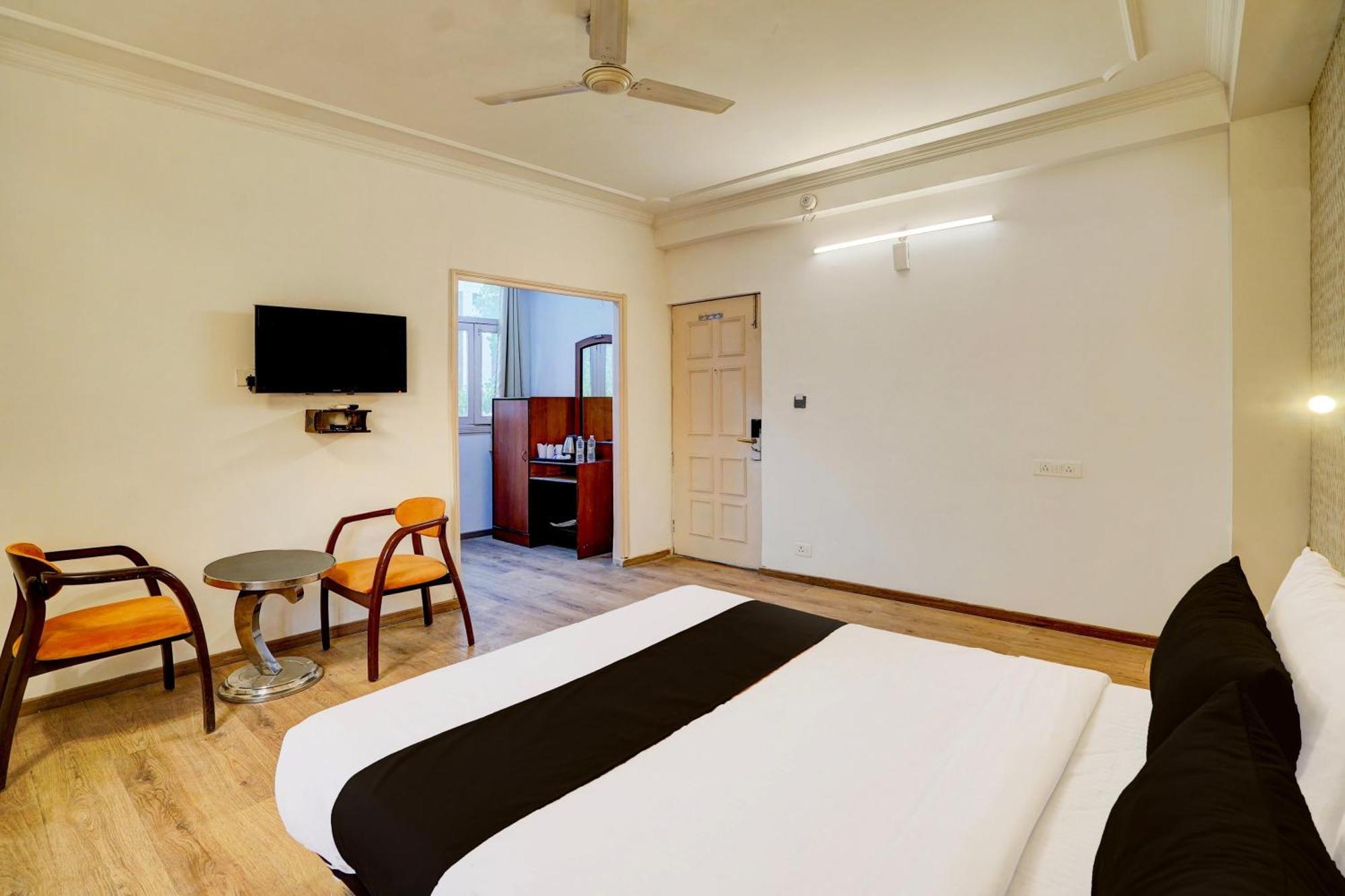 Super Townhouse Jageer Palace Near Mayapuri Chowk Νέο Δελχί Εξωτερικό φωτογραφία