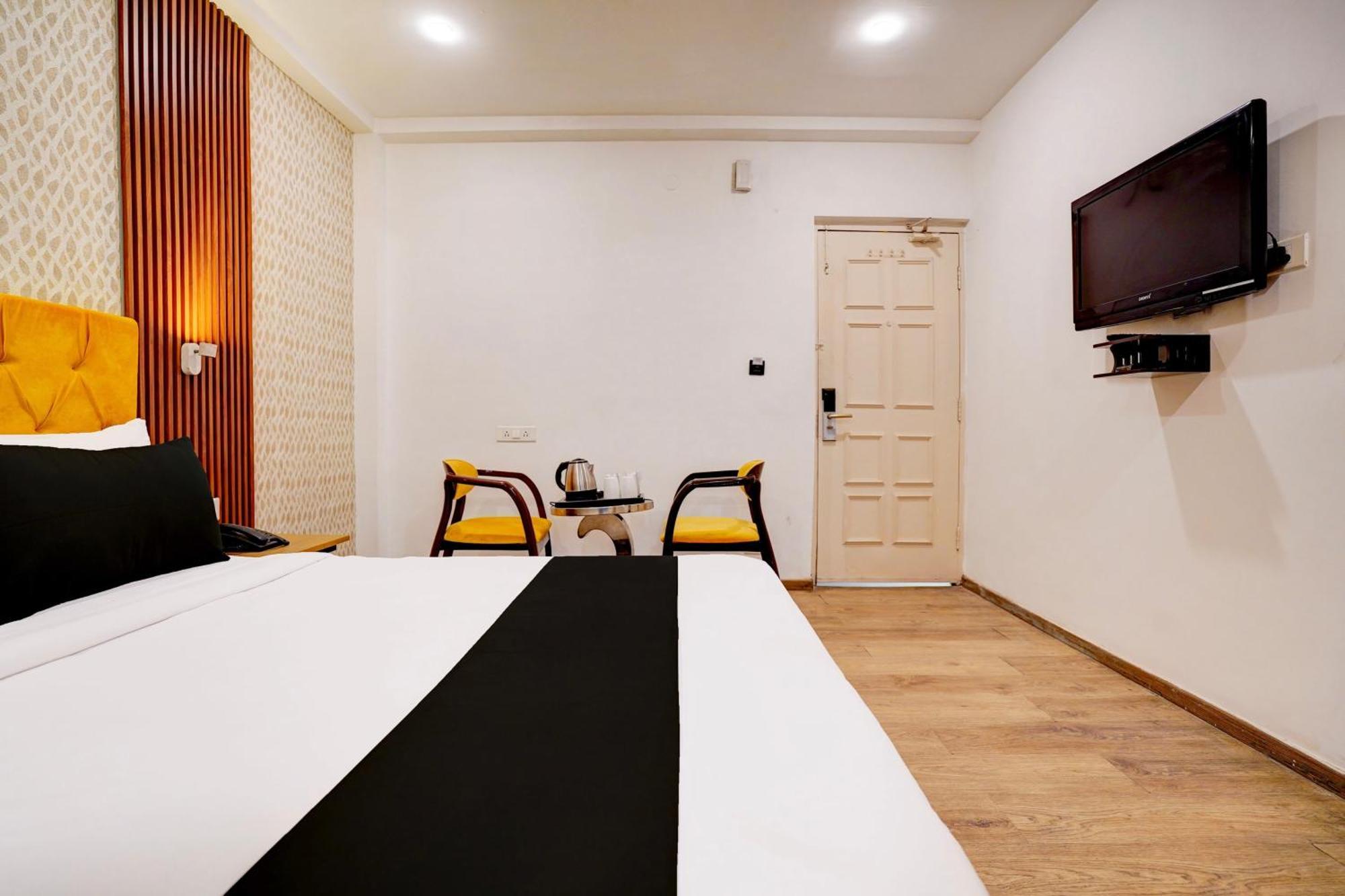Super Townhouse Jageer Palace Near Mayapuri Chowk Νέο Δελχί Εξωτερικό φωτογραφία