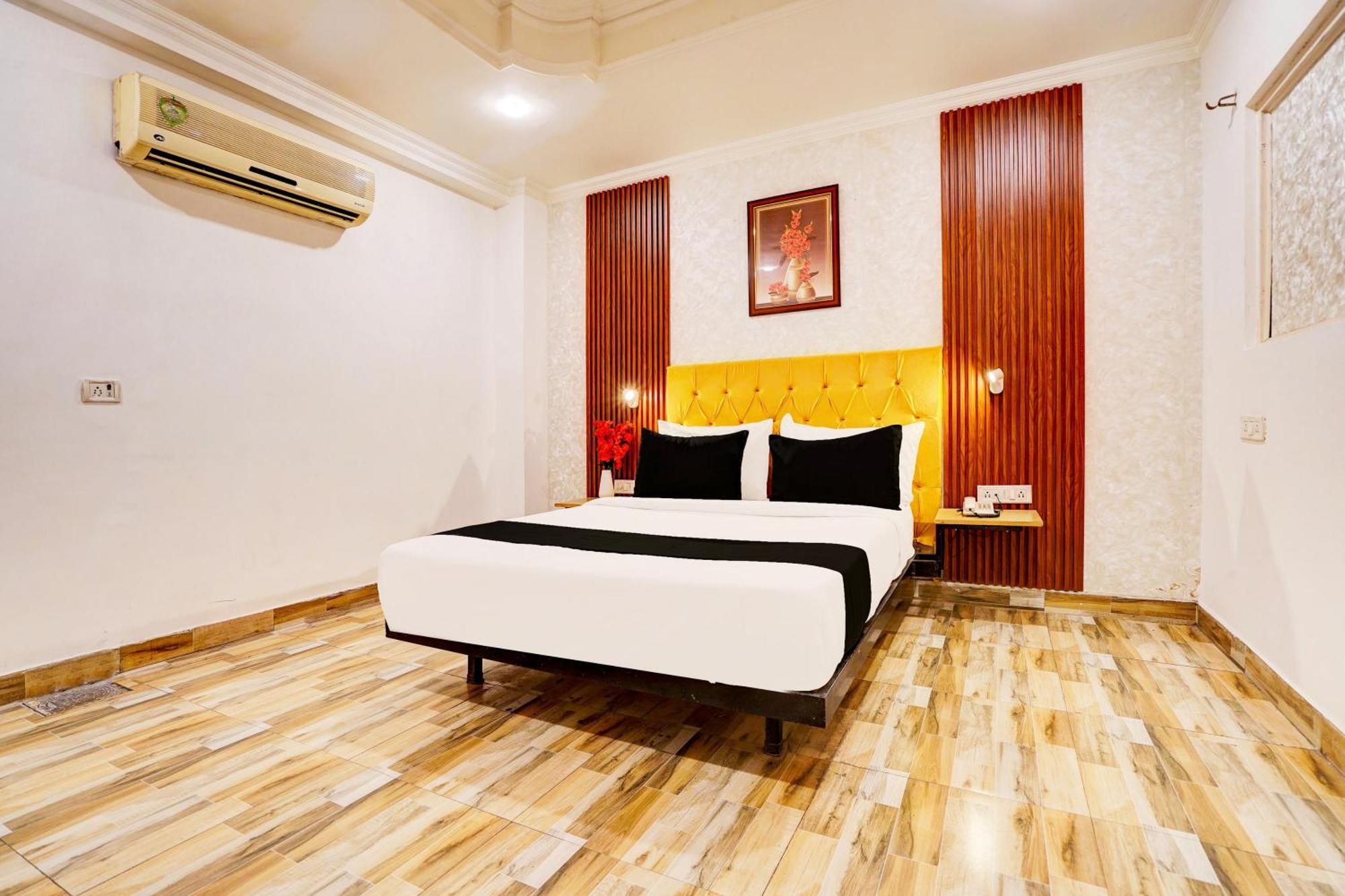 Super Townhouse Jageer Palace Near Mayapuri Chowk Νέο Δελχί Εξωτερικό φωτογραφία