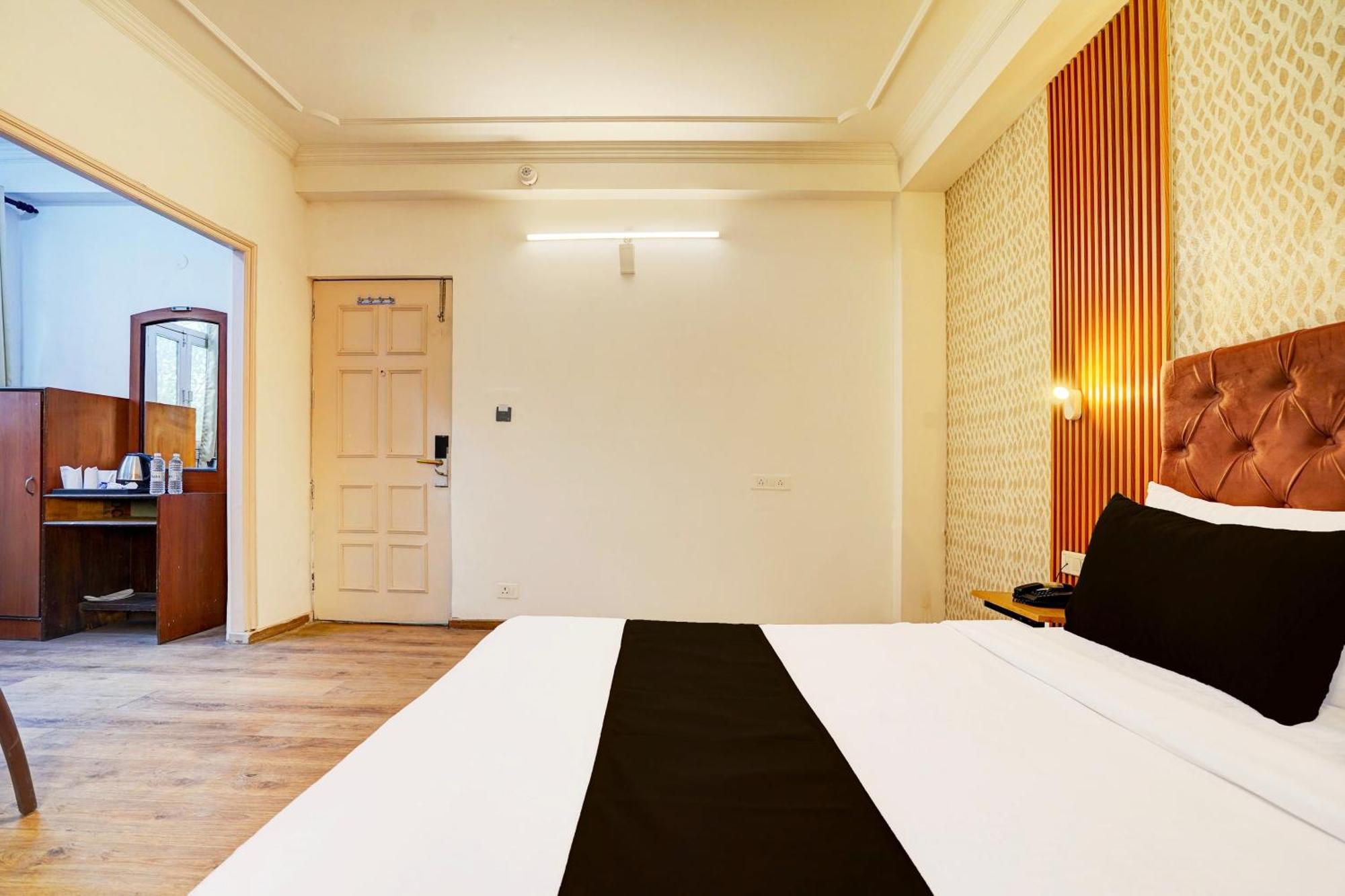 Super Townhouse Jageer Palace Near Mayapuri Chowk Νέο Δελχί Εξωτερικό φωτογραφία