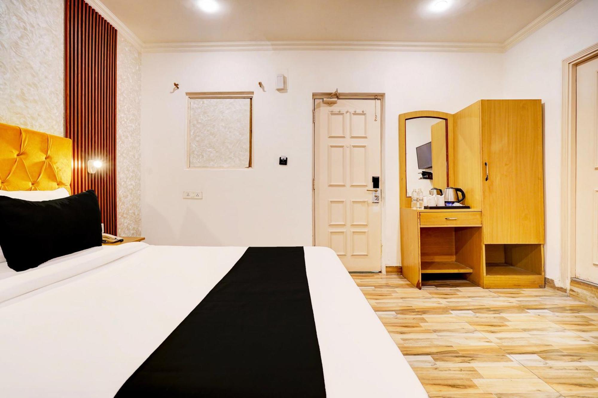 Super Townhouse Jageer Palace Near Mayapuri Chowk Νέο Δελχί Εξωτερικό φωτογραφία